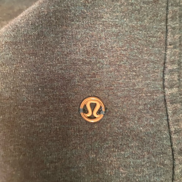 Lululemon Coast Wrap II Jacket - Size 6 - Picture 9 of 9